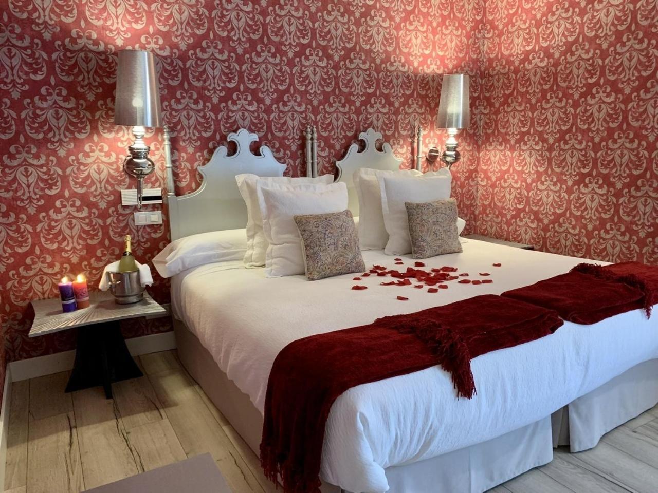 Akla Hotel Palacio Torre De Ruesga Calseca Стая снимка